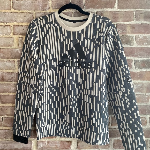 Adidas X Lego Blocks Gray Crew Neck Long Sleeve Sweatshirt - Picture 3 of 6